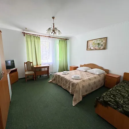 квітка закарпаття Hotel