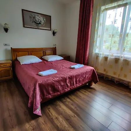 квітка закарпаття 4*