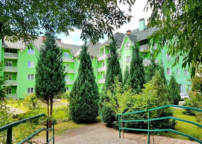 квітка закарпаття 4* 波利亚纳