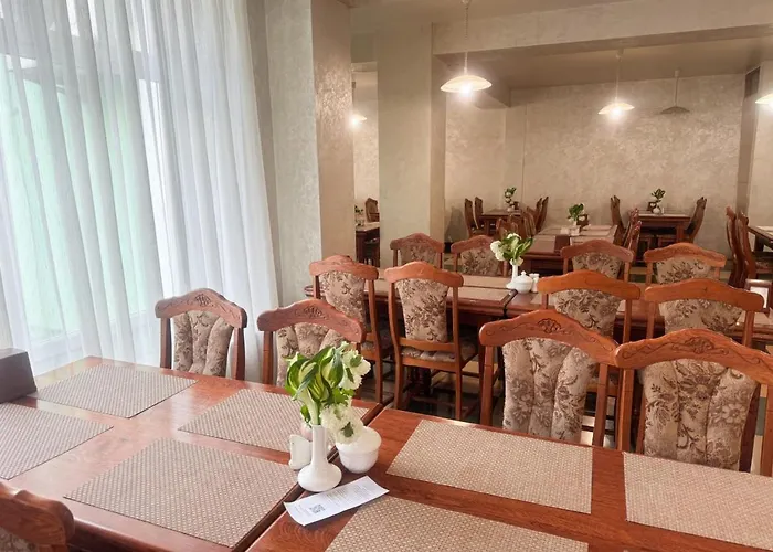 квітка закарпаття 4* 波利亚纳