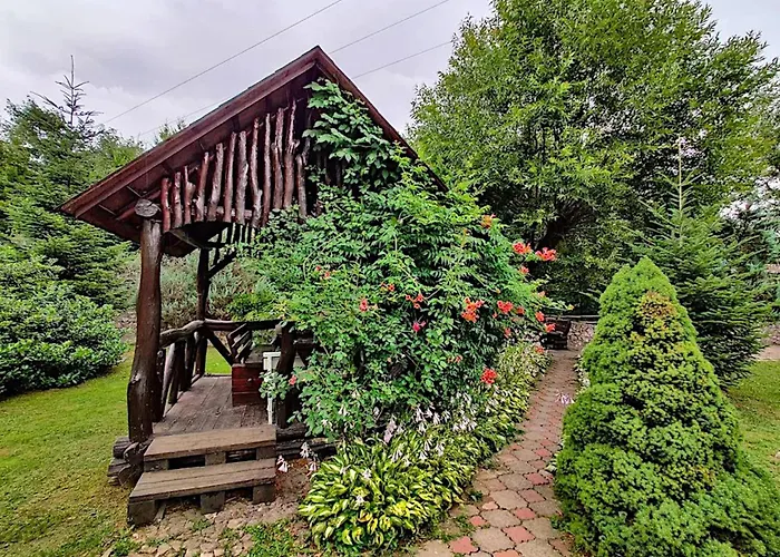 квітка закарпаття 酒店 波利亚纳