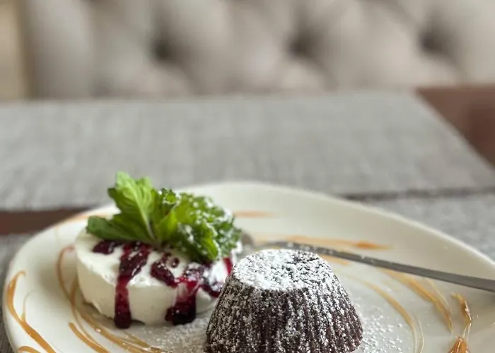 квітка закарпаття 酒店 波利亚纳