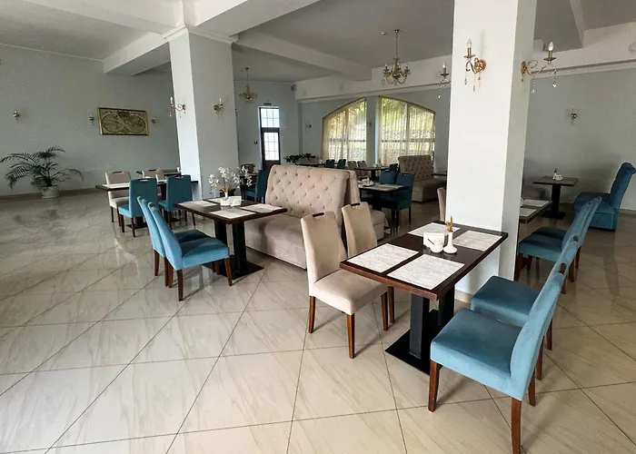 квітка закарпаття 酒店