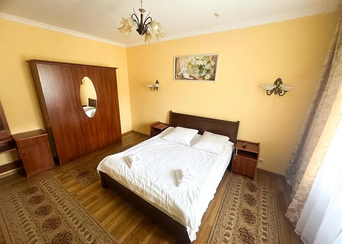 квітка закарпаття 4*