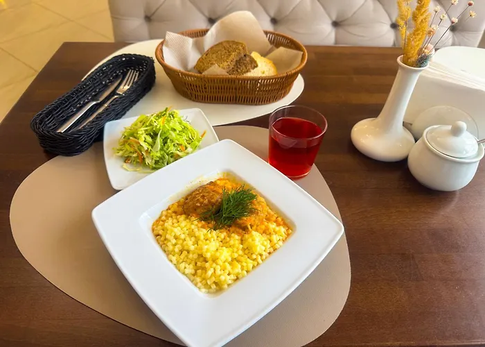 квітка закарпаття 4* 波利亚纳