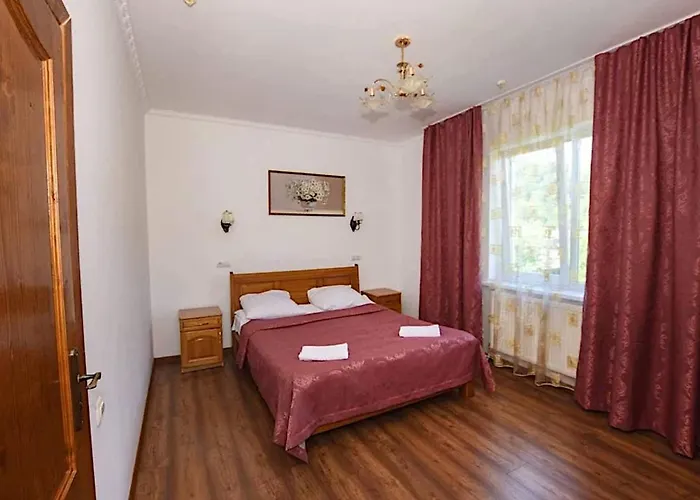 квітка закарпаття 4*